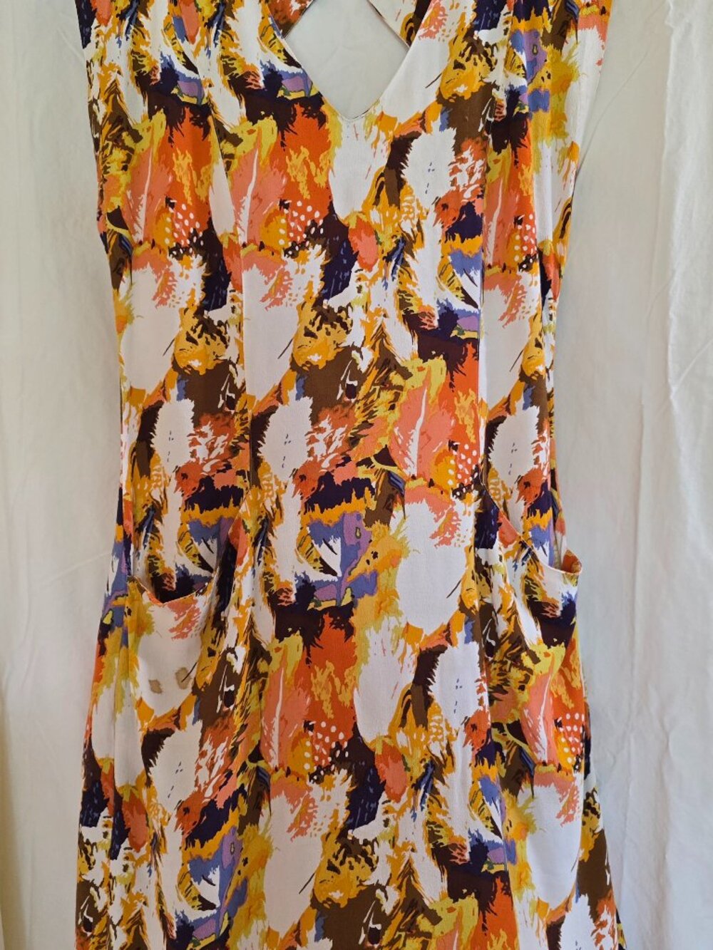 Abstract Multicolor V-Neck Dress with Pockets Size 8